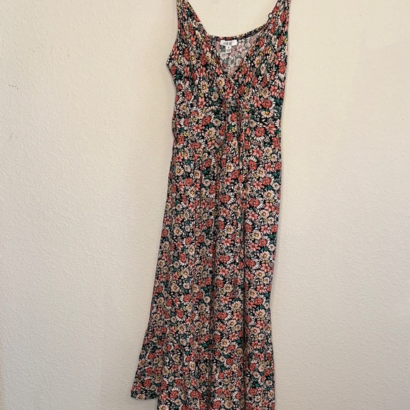 AUW Dresses & Skirts - AUW Floral Midi Dress with Black and Pink Accents